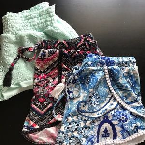 THRIFTED LOT OF 3- comfy flowy shorts